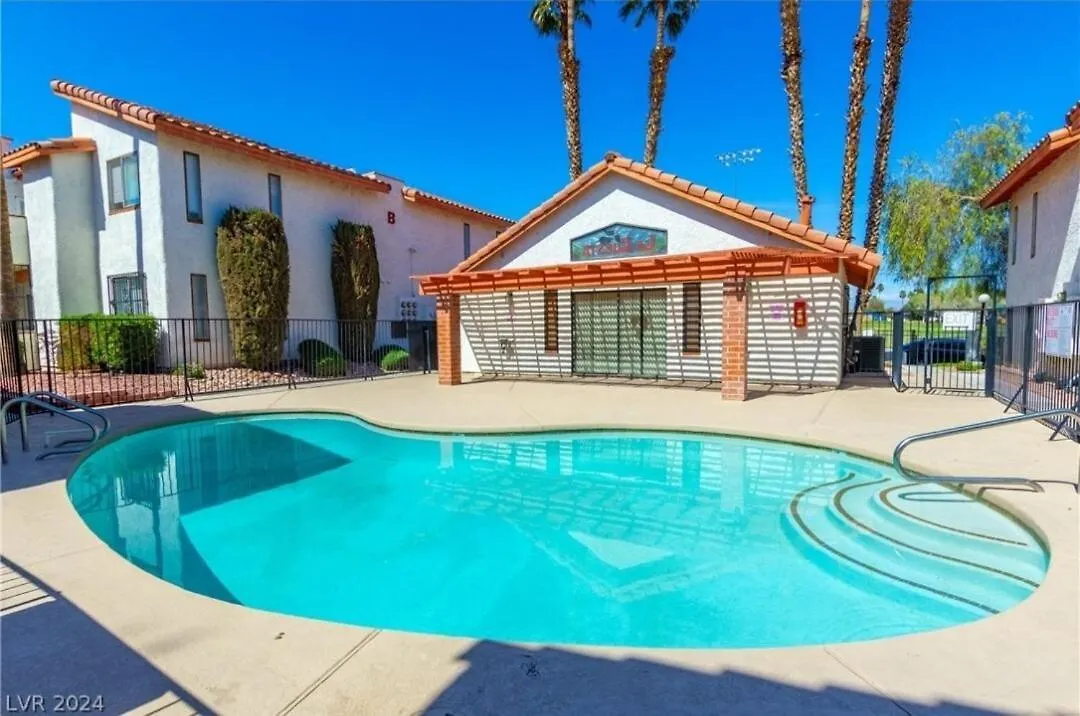 Affordable 2Br-2Ba Condo - Extra Amenities Las Vegas