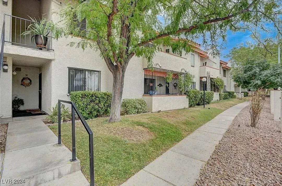 Affordable 2Br-2Ba Condo - Extra Amenities Las Vegas United States
